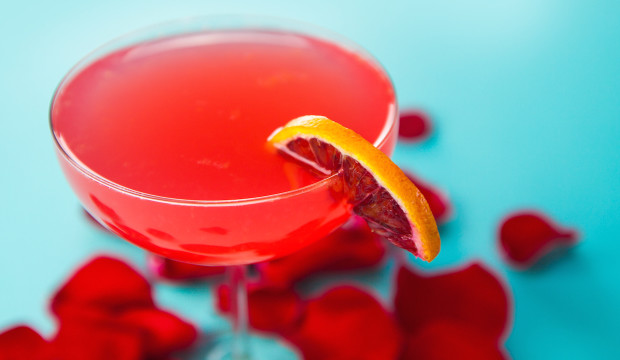 casa-amor-blood-orange-cocktail-620x360